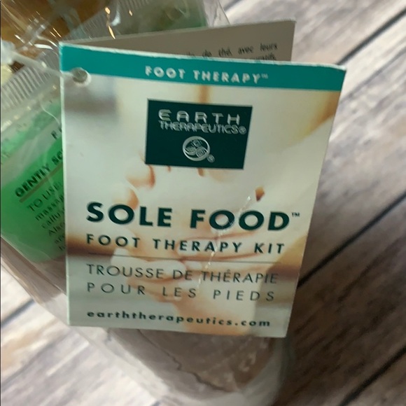 EARTH THERAPEUTICS Sole Food Foot Therapy Kit NWT - Picture 8 of 11